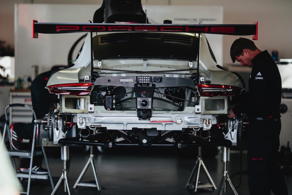 311RS Porsche 911 RS RSR GT3 Daytona Rolex 24 Peter Lapinski